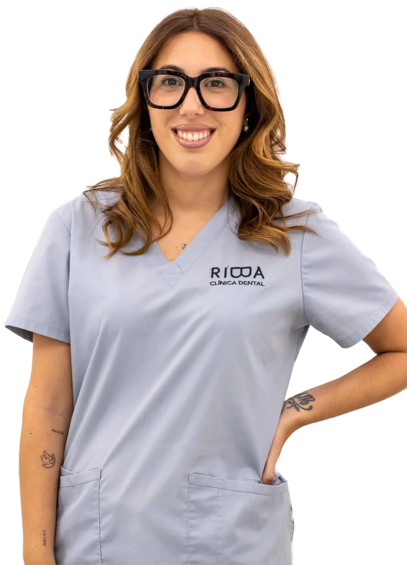 Yaiza Mellado, Auxiliar dental